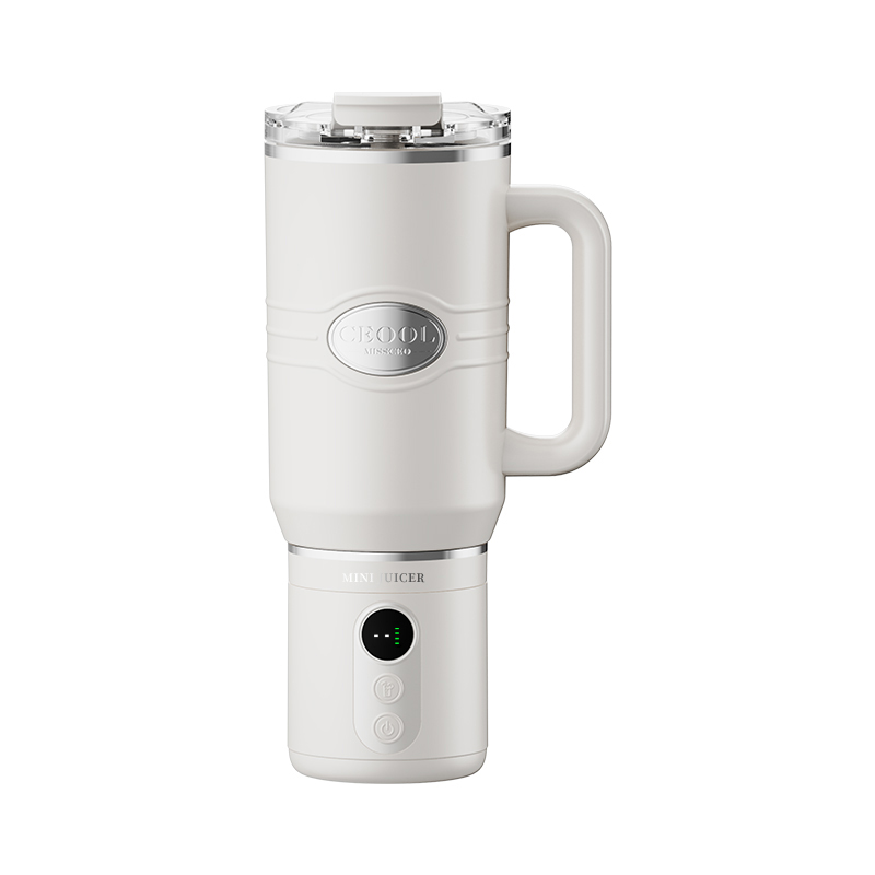 CEOOL FT833 120W/11.1V white portable juicer blender, OEM ODM rechargeable mini juice maker